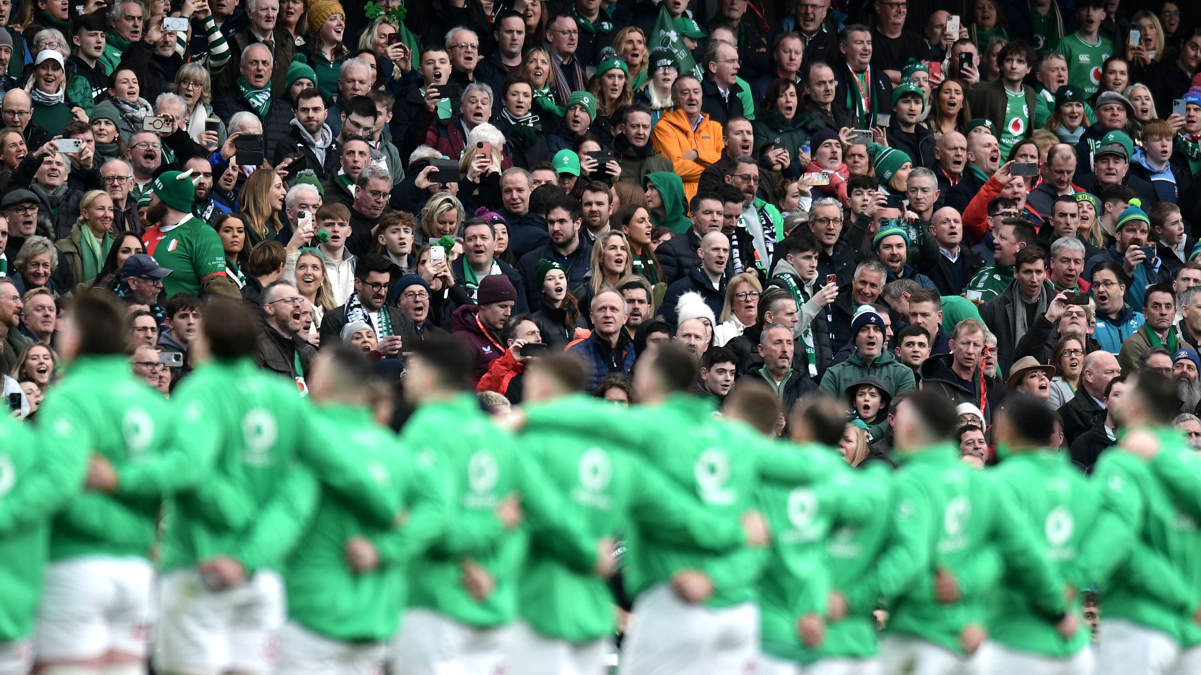 中國男足敲 中國男足敲